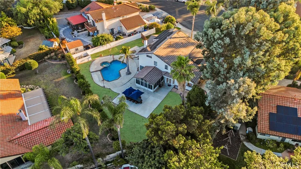 1549 Hillcrest Drive, Pomona, California 91768 home-pic-71