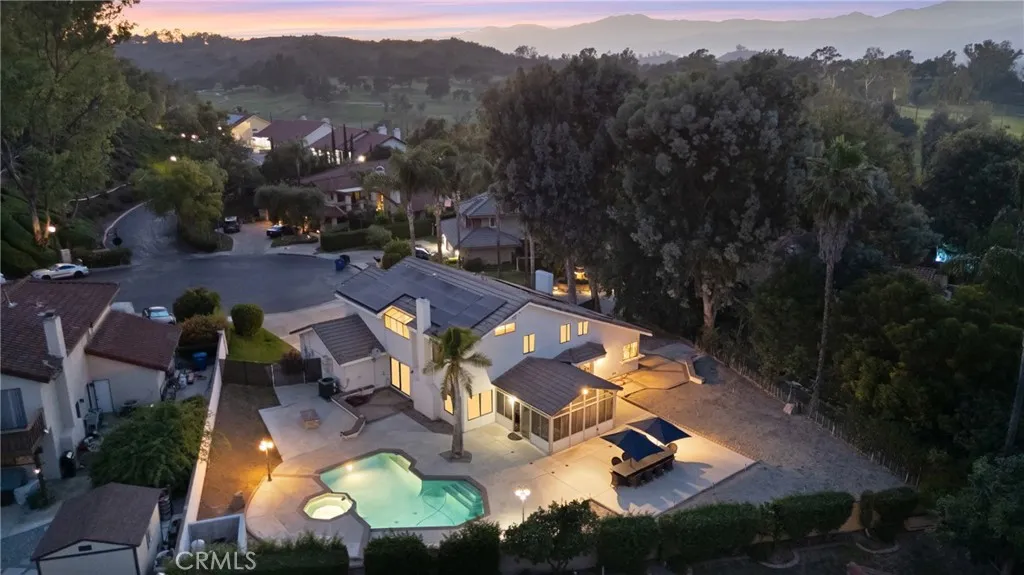 1549 Hillcrest Drive, Pomona, California 91768 home-pic-1