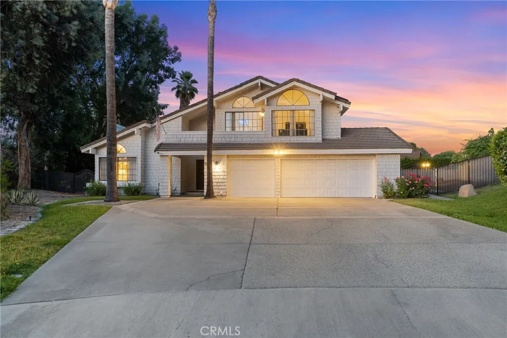 1549 Hillcrest Drive, Pomona, California 91768 home-pic-35