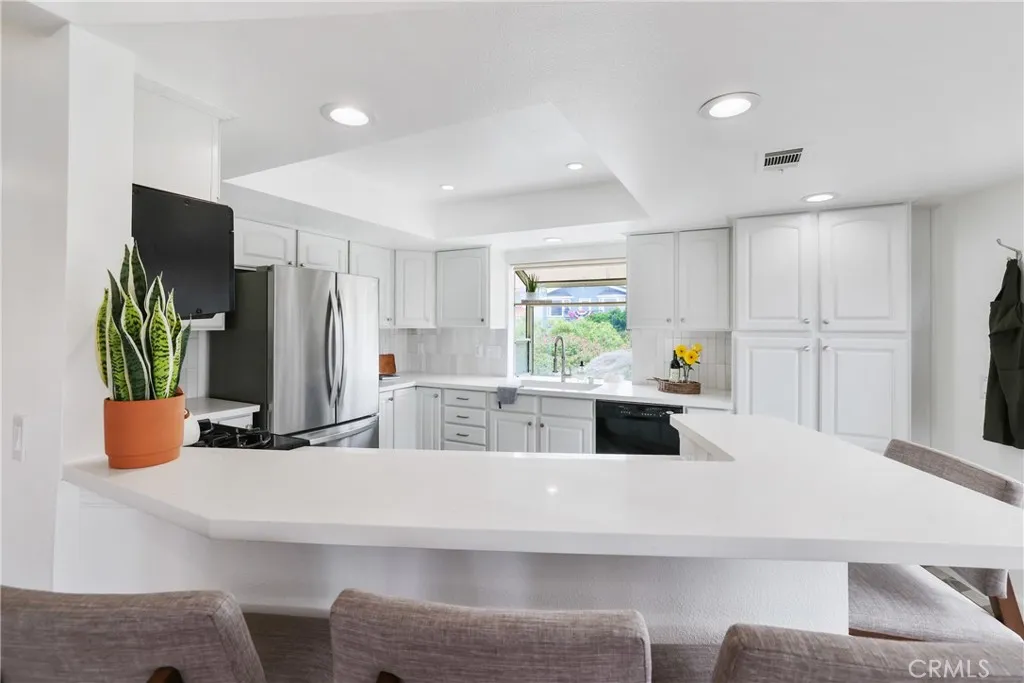 295 Plymouth Street, Cambria, California 93428 home-pic-21