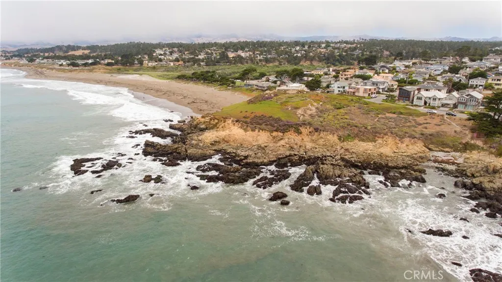 295 Plymouth Street, Cambria, California 93428 home-pic-62