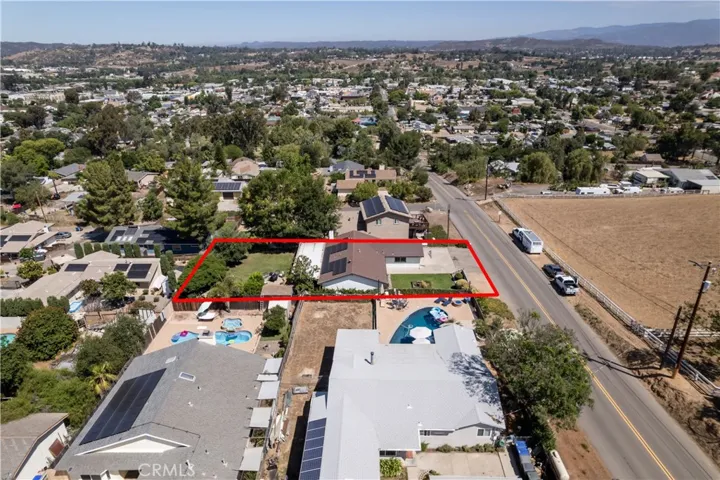 815 6th Street, Ramona, California 92065