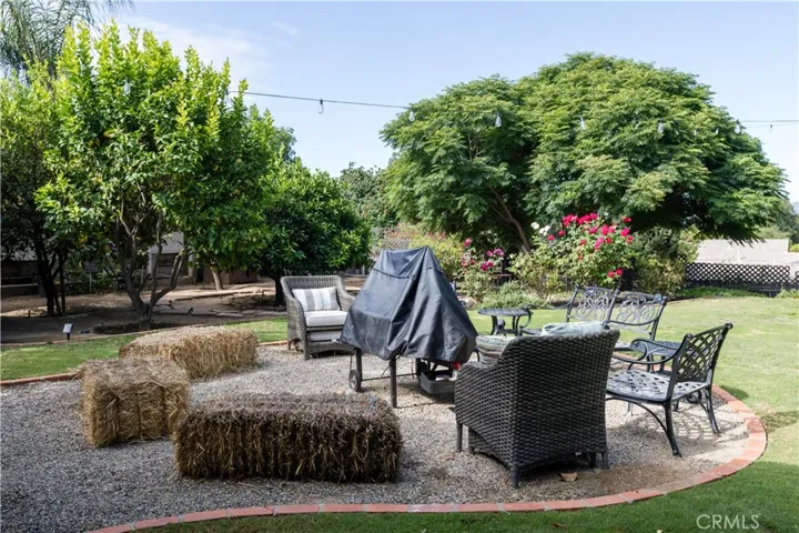 815 6th Street, Ramona, California 92065