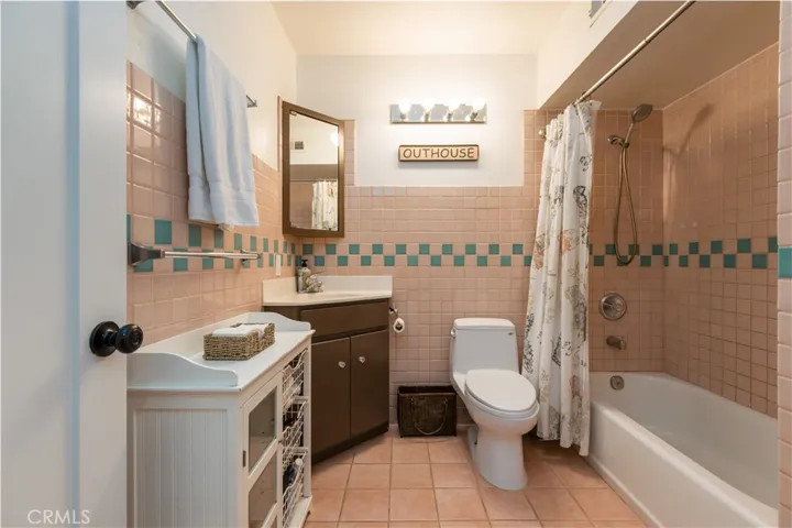 815 6th Street, Ramona, California 92065