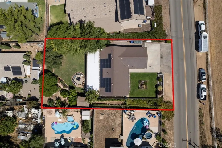 815 6th Street, Ramona, California 92065