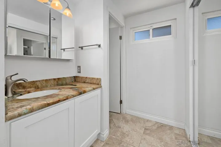 5020 Park Rim Dr, San Diego, California 92117