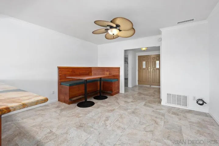 5020 Park Rim Dr, San Diego, California 92117