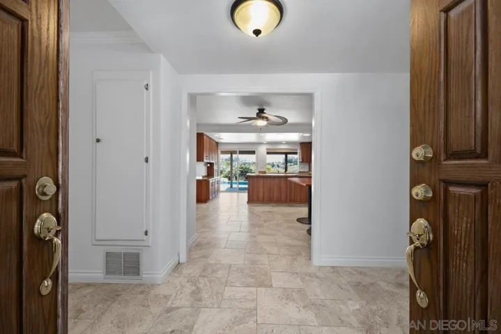 5020 Park Rim Dr, San Diego, California 92117