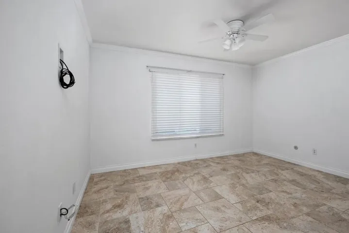 5020 Park Rim Dr, San Diego, California 92117