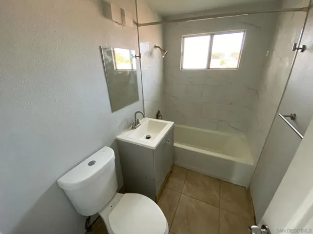 532 N 1st St Q, El Cajon, California 92021