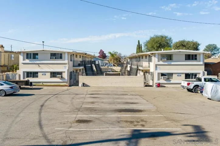 532 N 1st St Q, El Cajon, California 92021