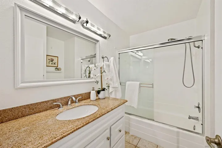 5708 Baltimore Dr 376, La Mesa, California 91942