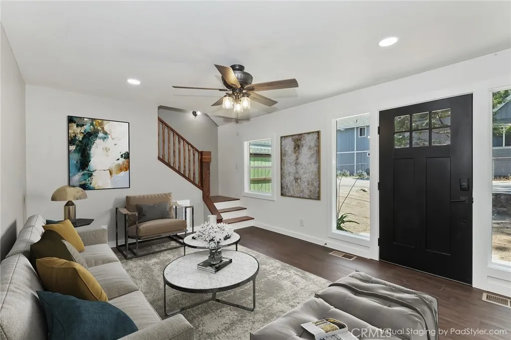 23984 Straight Way, Crestline, California 92325 home-pic-5