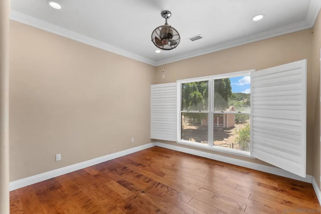 12443 Mirar De Valle, Valley Center, California 92082 home-pic-31
