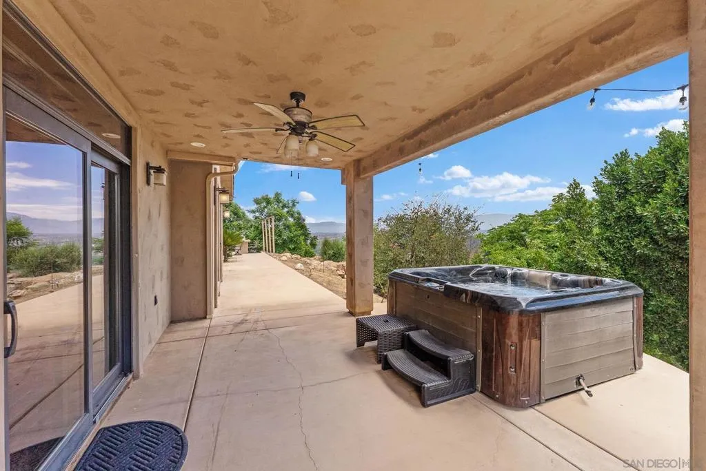 12443 Mirar De Valle, Valley Center, California 92082 home-pic-37