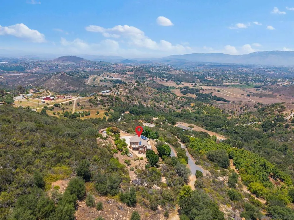 12443 Mirar De Valle, Valley Center, California 92082 home-pic-43
