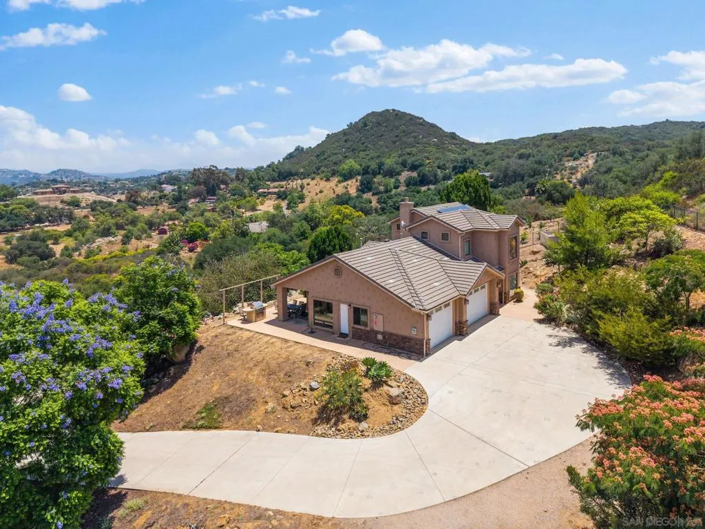 12443 Mirar De Valle, Valley Center, California 92082 home-pic-49