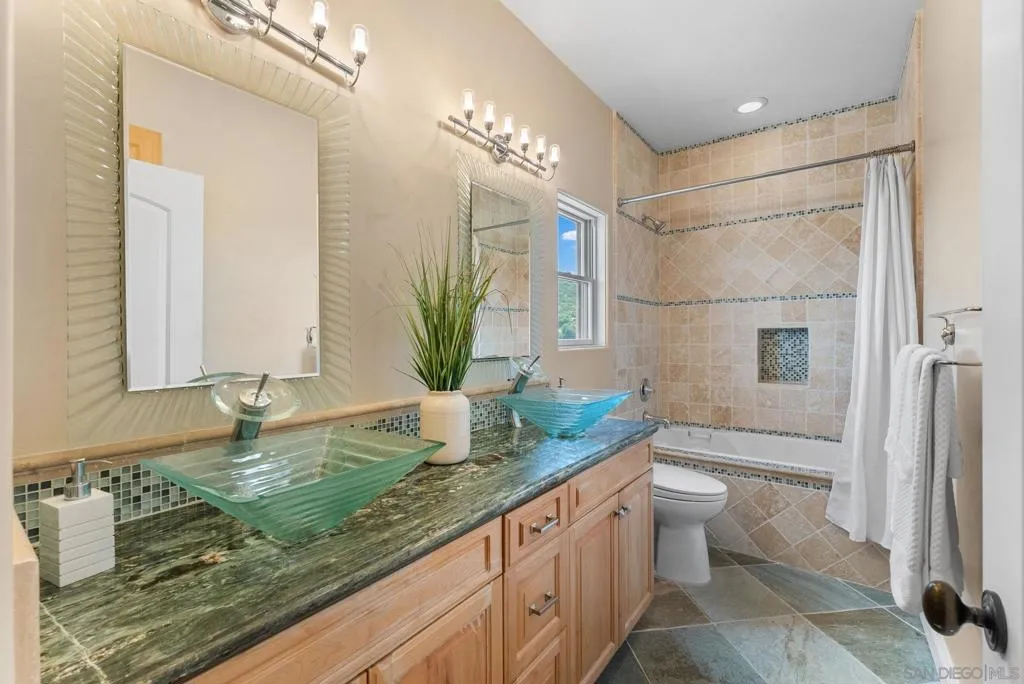 12443 Mirar De Valle, Valley Center, California 92082 home-pic-30