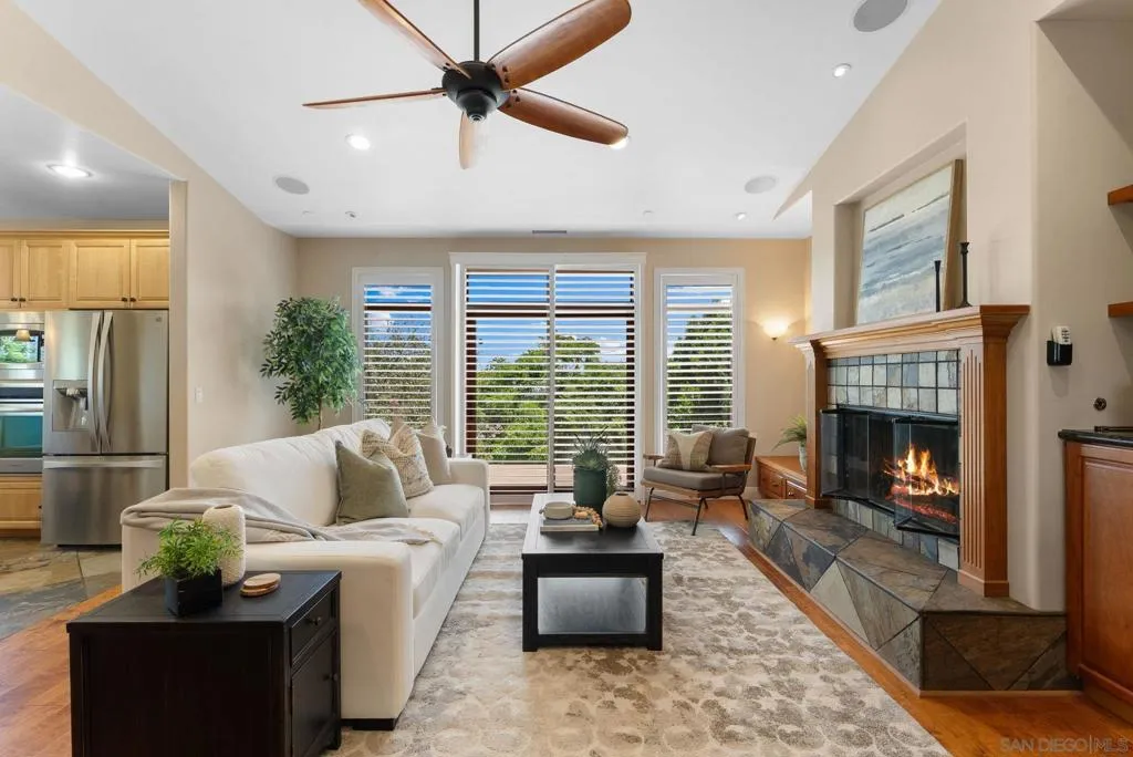 12443 Mirar De Valle, Valley Center, California 92082 home-pic-5