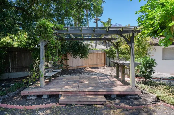 8 Coveview Drive, Rancho Palos Verdes, California 90275