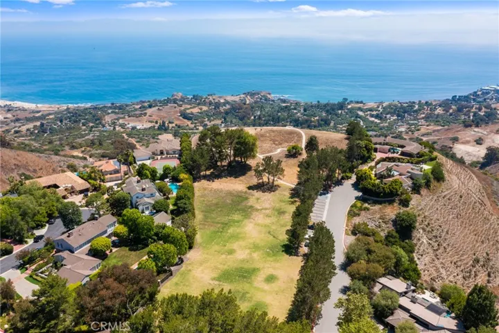 8 Coveview Drive, Rancho Palos Verdes, California 90275