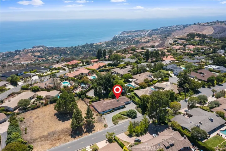 8 Coveview Drive, Rancho Palos Verdes, California 90275