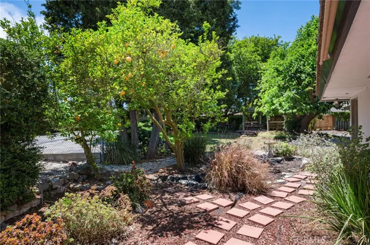 8 Coveview Drive, Rancho Palos Verdes, California 90275