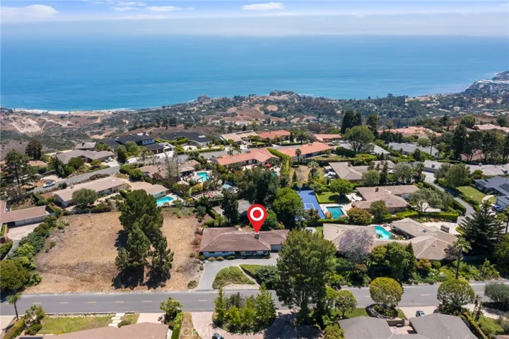 8 Coveview Drive, Rancho Palos Verdes, California 90275