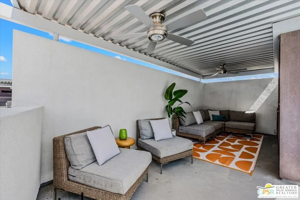 399 Suave Lane, Palm Springs, California 92262 home-pic-44