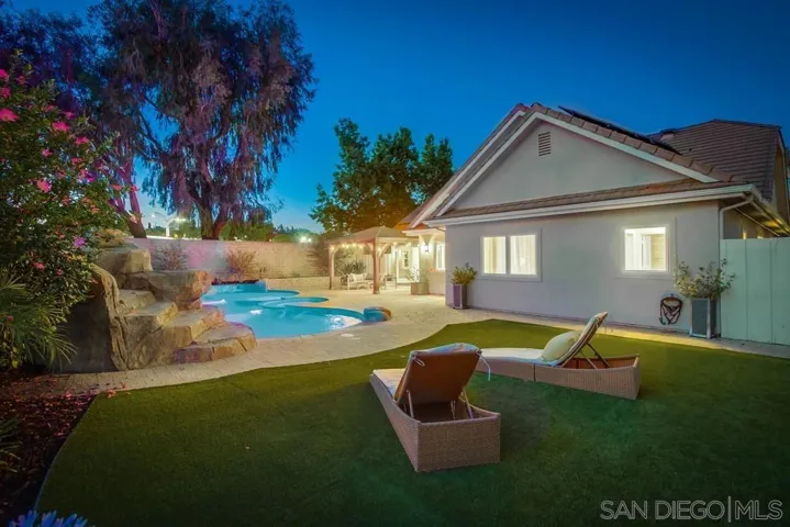 14590 Kent Hill Way, Poway, California 92064