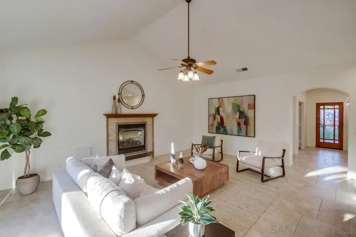 14590 Kent Hill Way, Poway, California 92064