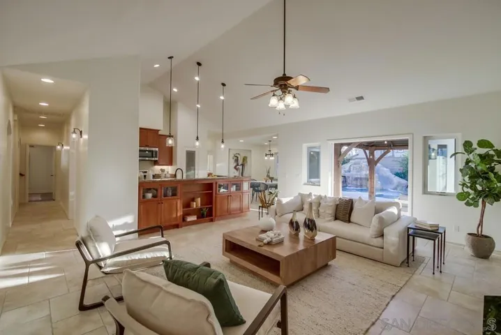14590 Kent Hill Way, Poway, California 92064