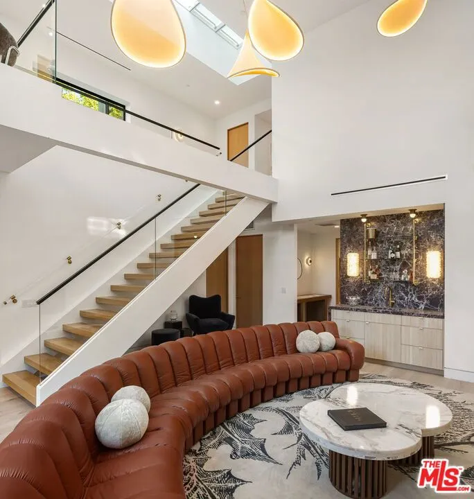 738 Palms Boulevard, Venice, California 90291 — photo 5