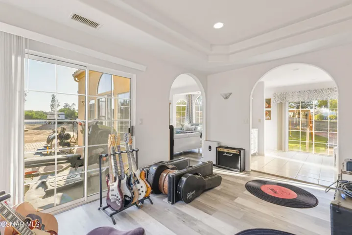 6417 Turfway Rd, Moorpark-HsHprod- (25)
