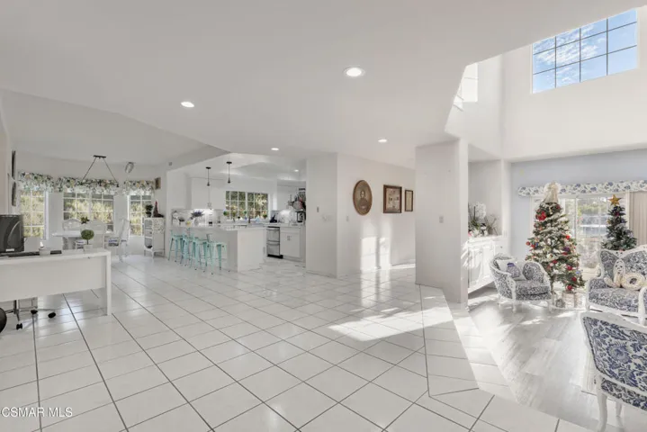 6417 Turfway Rd, Moorpark-HsHprod- (32)