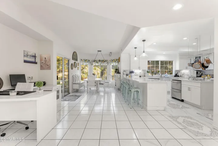 6417 Turfway Rd, Moorpark-HsHprod- (35)