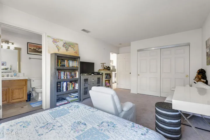 6417 Turfway Rd, Moorpark-HsHprod- (12)