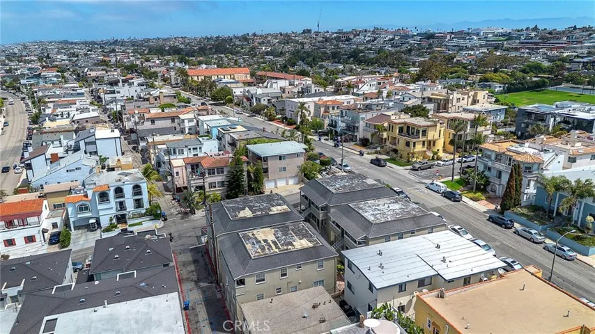 1535 Monterey Boulevard, Hermosa Beach, California 90254