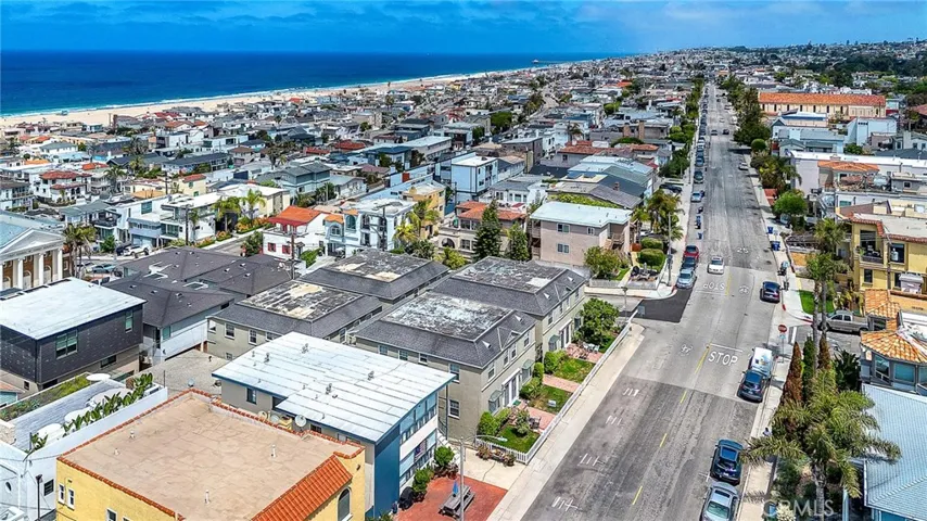 1535 Monterey Boulevard, Hermosa Beach, California 90254
