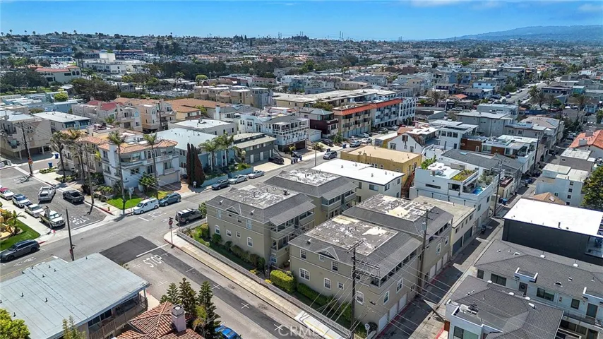 1535 Monterey Boulevard, Hermosa Beach, California 90254