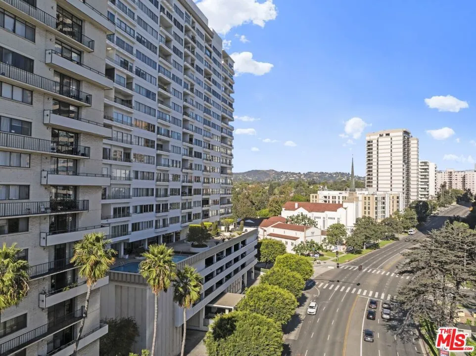 10501 Wilshire Boulevard 1905, Los Angeles, California 90024 home-pic-27