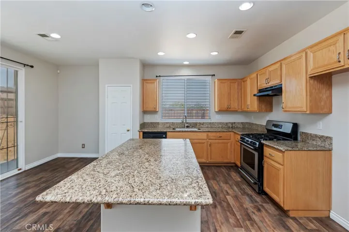 14849 Wigwam Court, Victorville, California 92394
