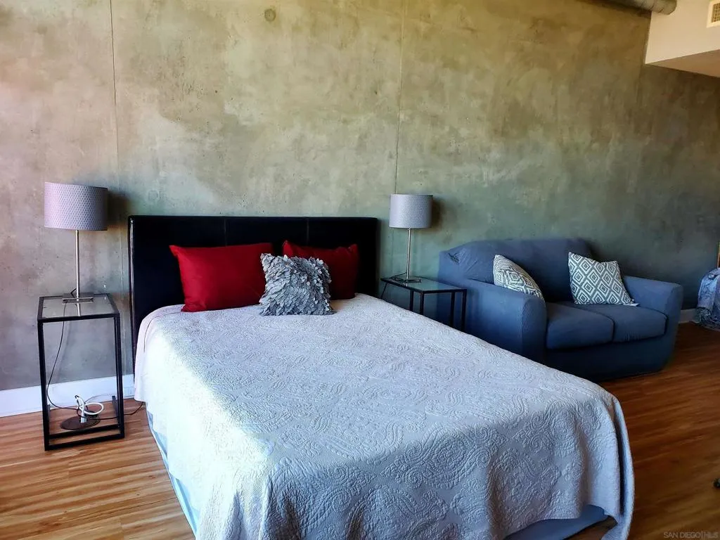 1080 Park Blvd 1612, San Diego, California 92101 home-pic-3