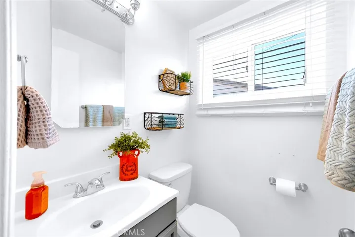 Powder room perfect for guest.