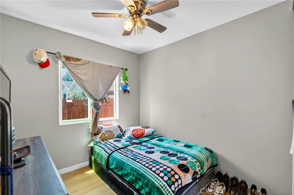 8627 John Avenue, Los Angeles, California 90002 home-pic-42