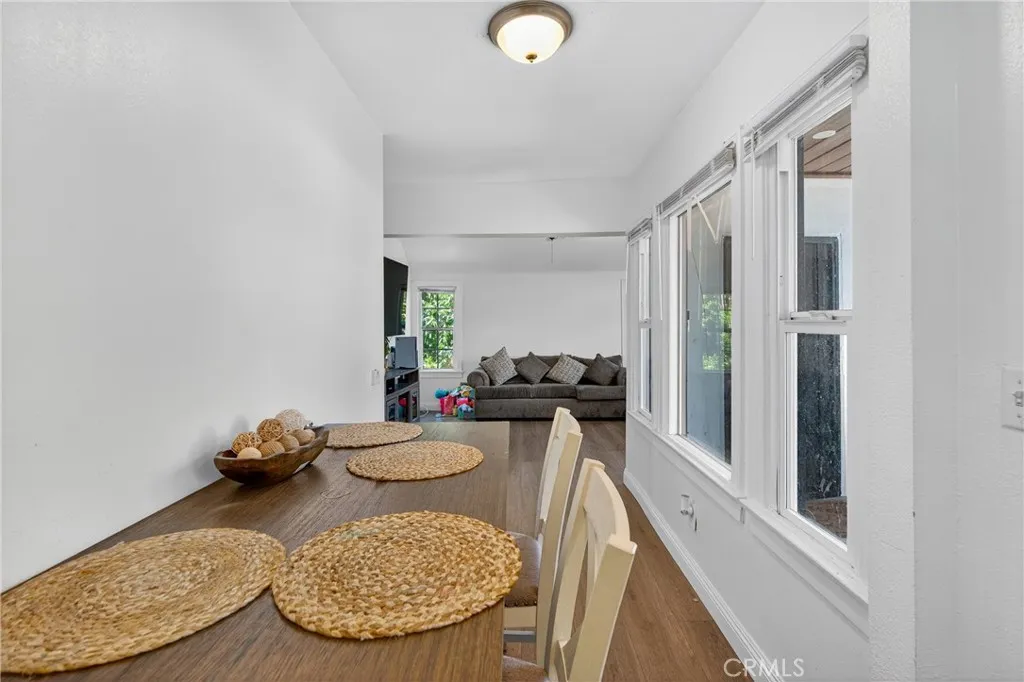 8627 John Avenue, Los Angeles, California 90002 home-pic-15