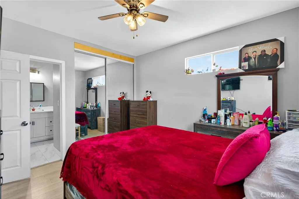 8627 John Avenue, Los Angeles, California 90002 home-pic-36