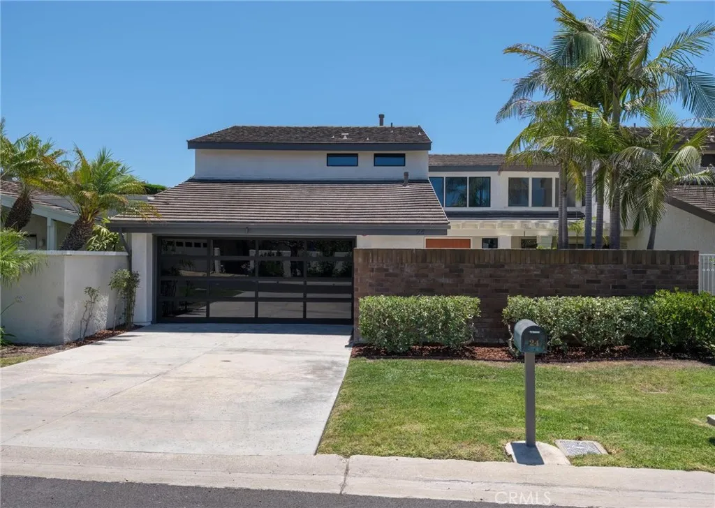 24 White Water Drive, Corona Del Mar, California 92625, 4 Bedrooms Bedrooms, ,3 BathroomsBathrooms,Residential,For Sale,White Water,SB25113579