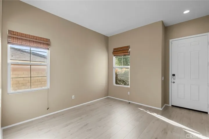 19316 Sidani Lane, Saugus, California 91350