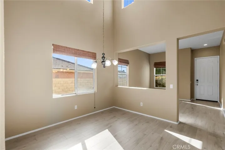 19316 Sidani Lane, Saugus, California 91350